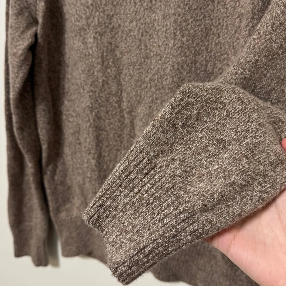 J. Crew Crewneck Sweater in Supersoft Lambswool Blend Size Medium Brown Fall